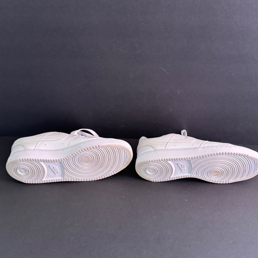 Classic Princess Reeboks 7.5 - Picture 4 of 4